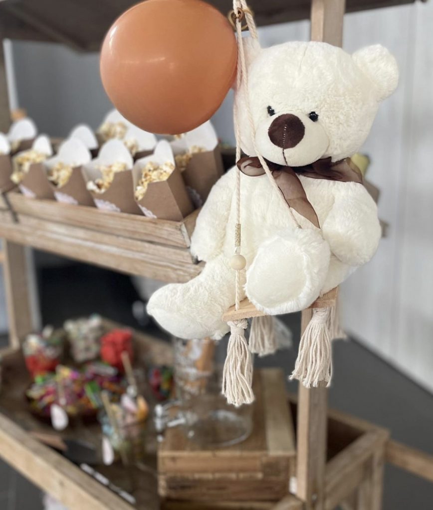 candy bar theme ours peluche nude